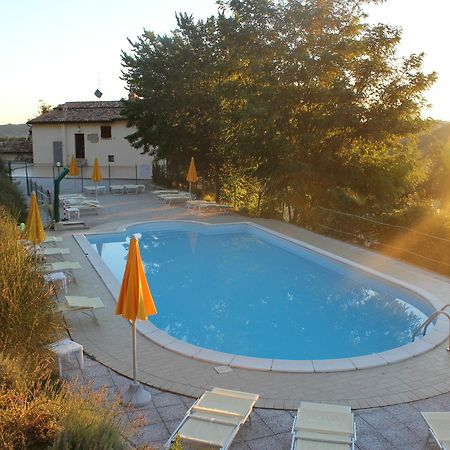 Agriturismo La Valle Del Vento Урбіно Екстер'єр фото
